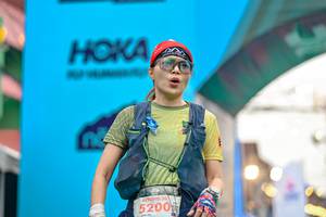 BIB: 5200
                            <button type="button" onclick="openModal(24883808)" class="btn btn-primary btn-sm float-right btn-popup" data-toggle="modal" data-target=".modal-high-quality">
                        <i class="fas fa-shopping-cart"></i> Add to Cart
                    </button>
                                            <button type="button" onclick="isThisMe(24883808, true)" class="btn btn-success btn-sm float-right btn-popup btn-isme hidden" data-toggle="tooltip" data-placement="bottom" title="นี่คือรูปของคุณใช่ไหม คลิกที่นี่เพื่อเอาเข้าอัลบั้ม">
                        <i class="fas fa-plus"></i> Add to album
                    </button>
                    <button type="button" onclick="isThisMe(24883808, false)" class="btn btn-warning btn-sm float-right btn-popup btn-isnotme hidden">
                        <i class="fas fa-ban"></i> Remove from album
                    </button>